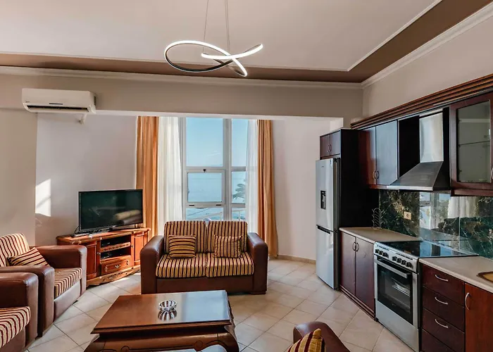 Panorama - Free Rooftop Pool Entry شقة ساراندا